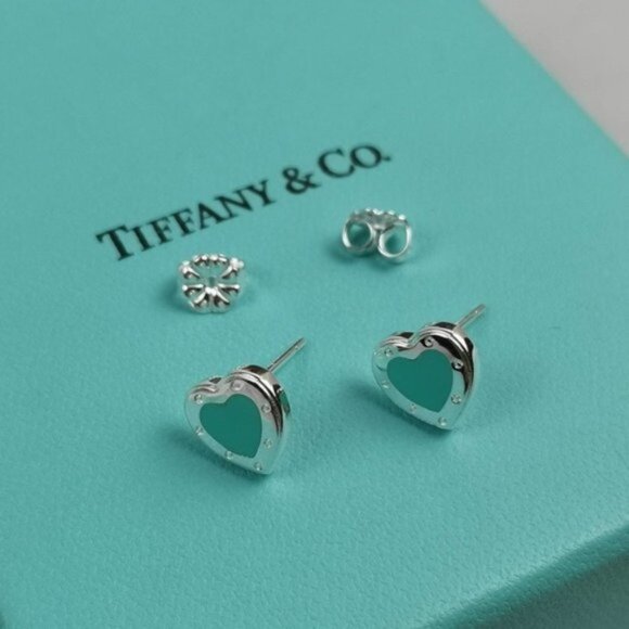 Love Tiffany Blue? Heart Earrings